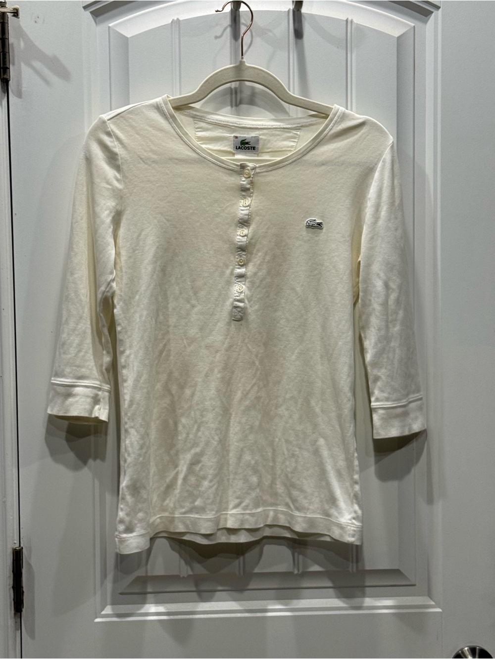 Lacoste Women’s Size 38 Ivory 100% Cotton Henley Top 3/4 Sleeve EUC